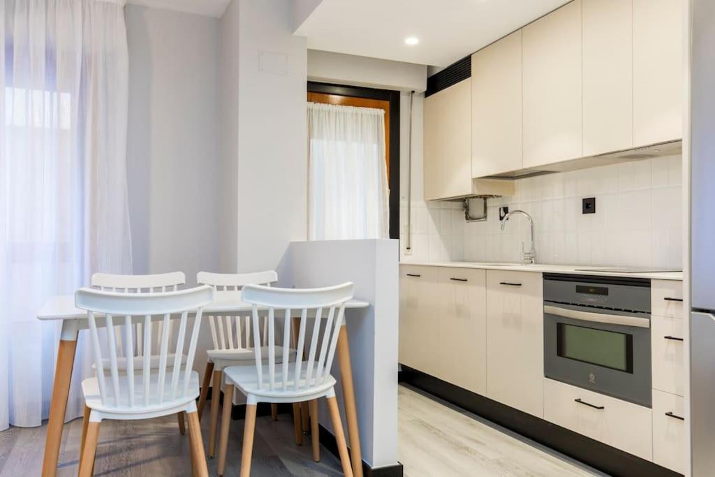 Castrillo 4 Apartamento Acogedor 萨拉戈萨 外观 照片